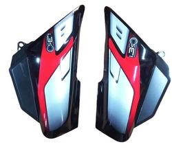 SIDE COWL FIT FOR HF DLX 100 BS7 (2023) NEW FITTING BLACK WITH RED STICKER-AEROSTAR