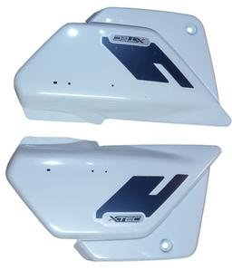 SIDE COWL FIT FOR SPLENDOR PLUS XTEC WHITE WITH BLUE STICKER-AEROSTAR